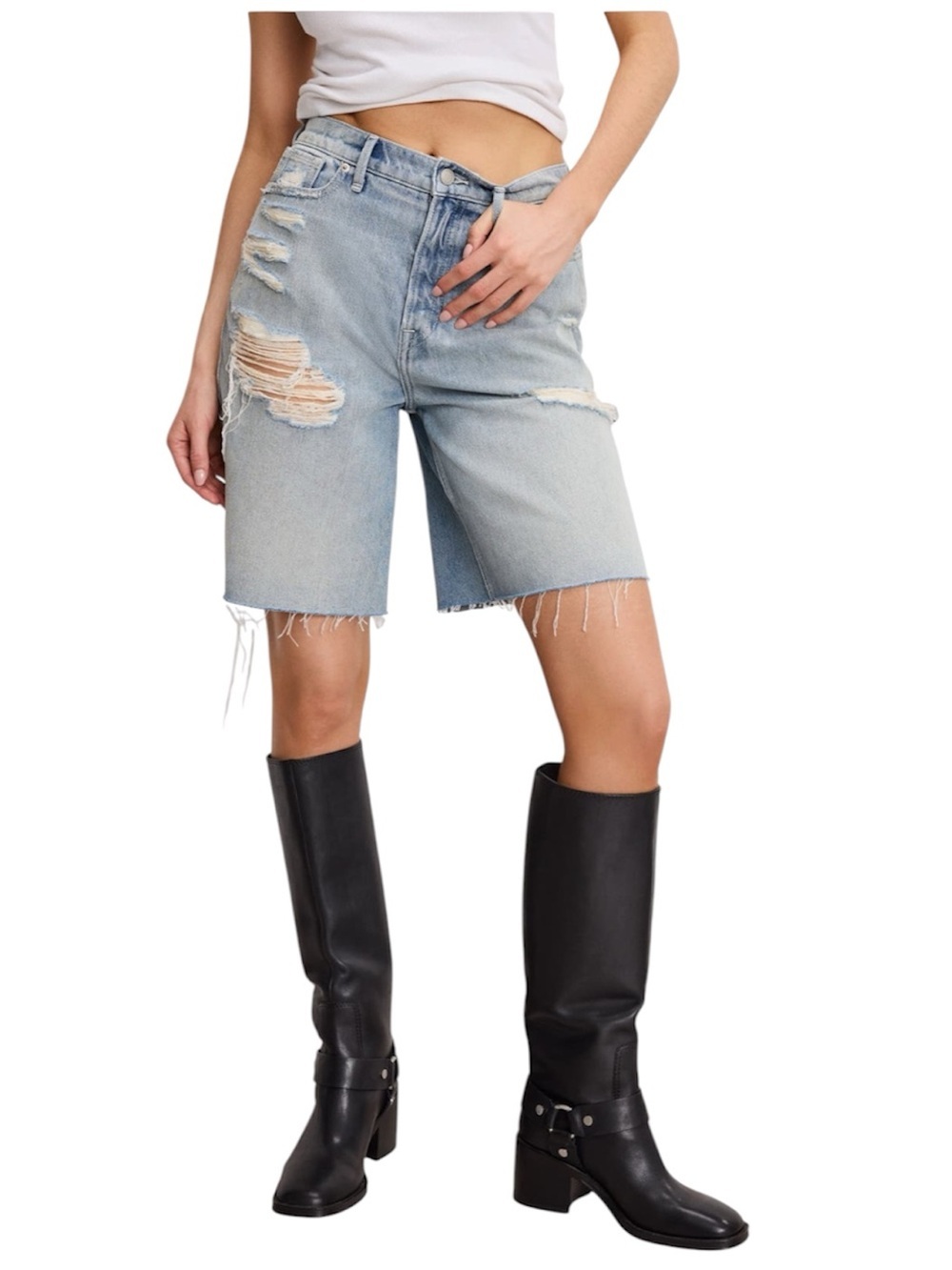 NWT GOOD AMERICAN Barrel shorts
Size 0/25 MSRP $144